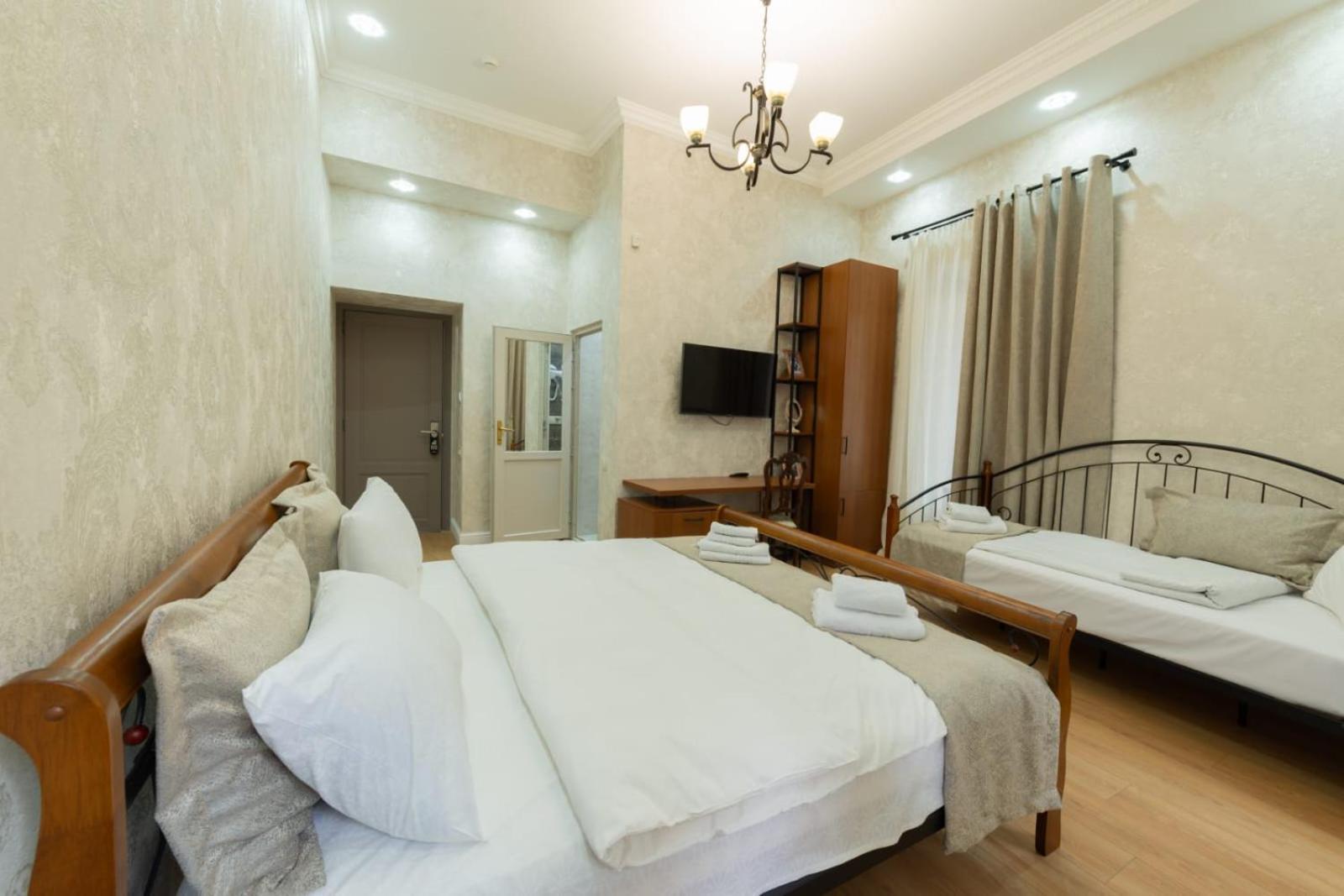 Marita Hotel Тбилиси Экстерьер фото