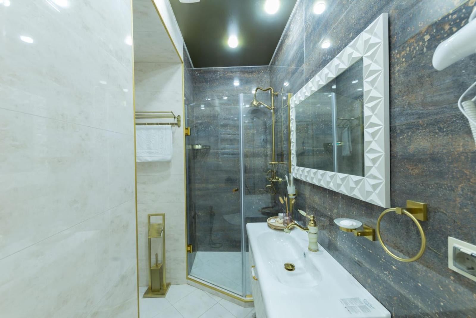 Marita Hotel Тбилиси Экстерьер фото