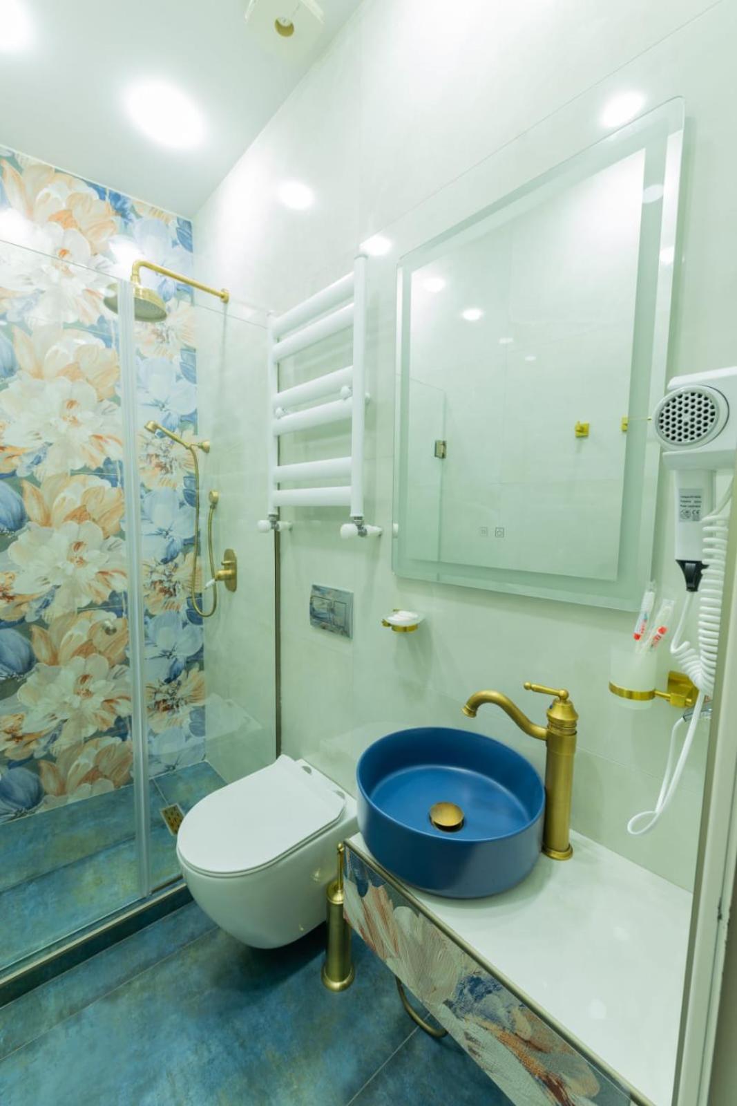Marita Hotel Тбилиси Экстерьер фото